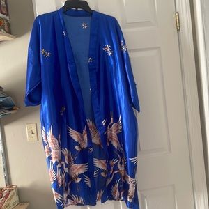 Satin robe for bridesmaids